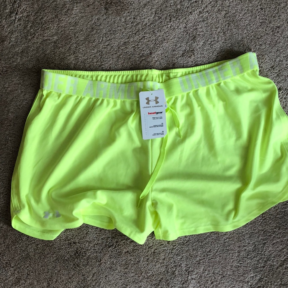 BNWT under armour heat gear size xl $24.99